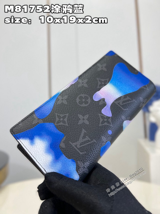 LV專櫃2023新款Room with a View系列Brazza錢夾 M81752塗鴉藍 路易威登飄浮雲朵圖案長夾男士錢包 dn1405